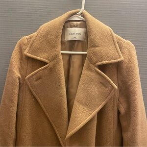 Aritzia Coat. This is being reposhed.